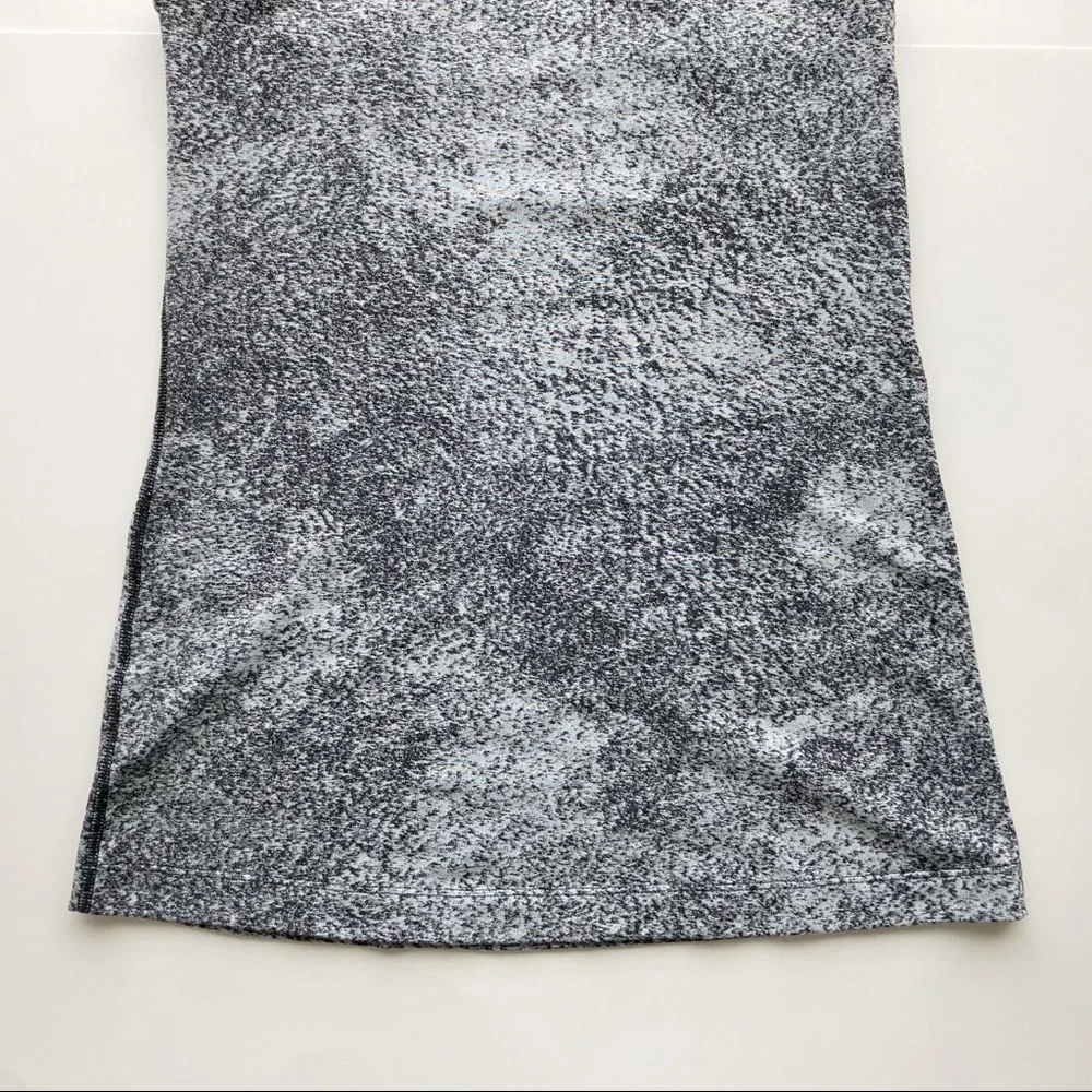 Lululemon Cool Racerback II Tank Top - Picture 2 of 9